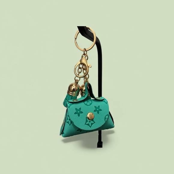 Source Unknown Accessories - Green Keychain with Gold Accents